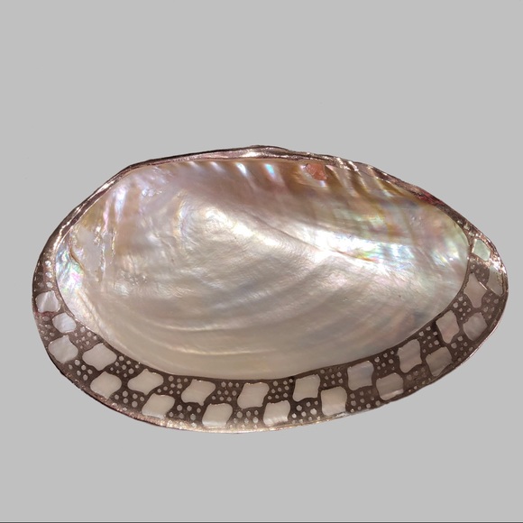 Two's Company Other - Two’s Company Ornamental Cabebe Shell Tray